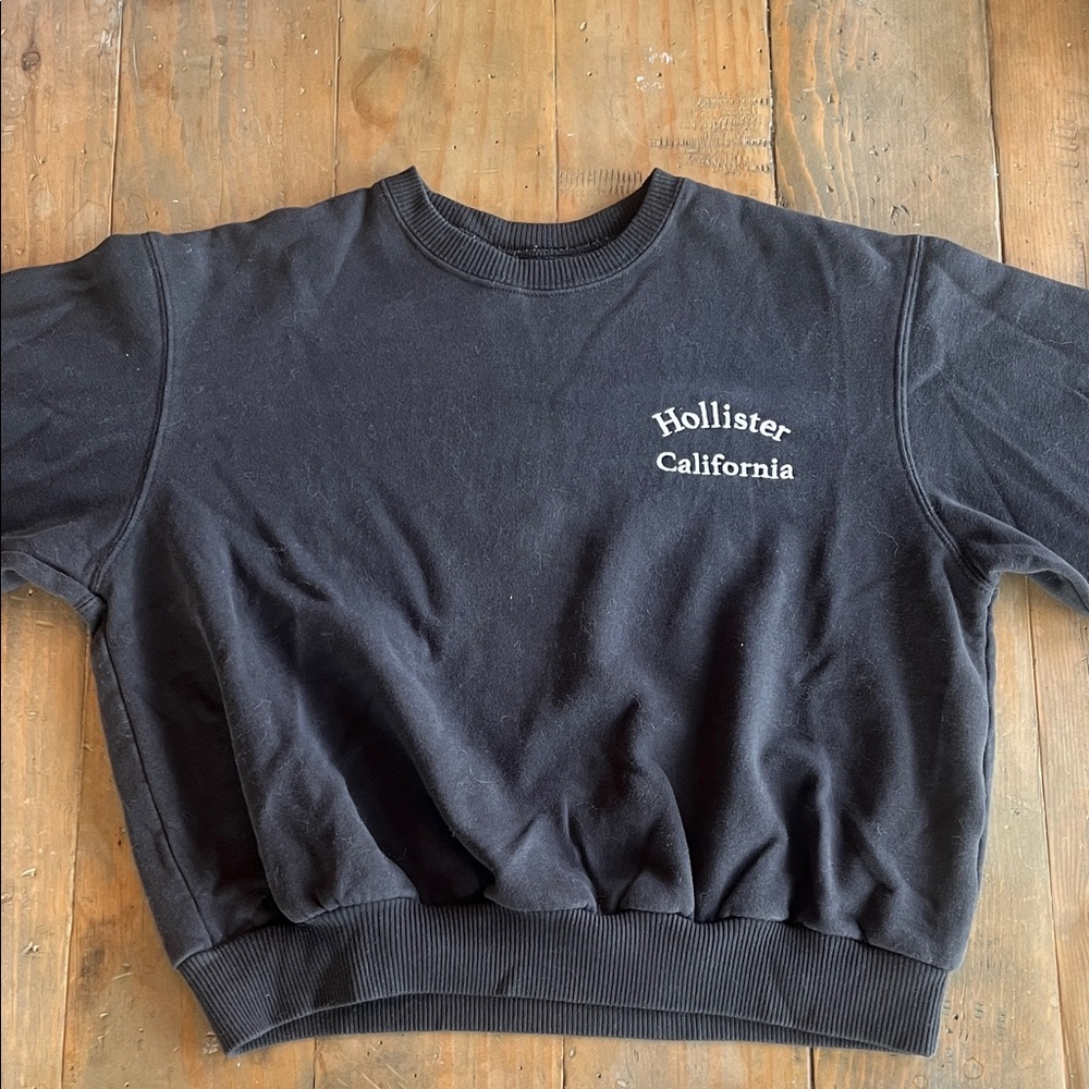 Hollister Black Crewneck